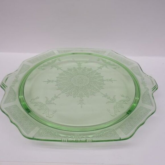 Hocking Depression Glass Green PRINCESS 11 Inch Three-Footed Cake Plate - Picture 2 of 3